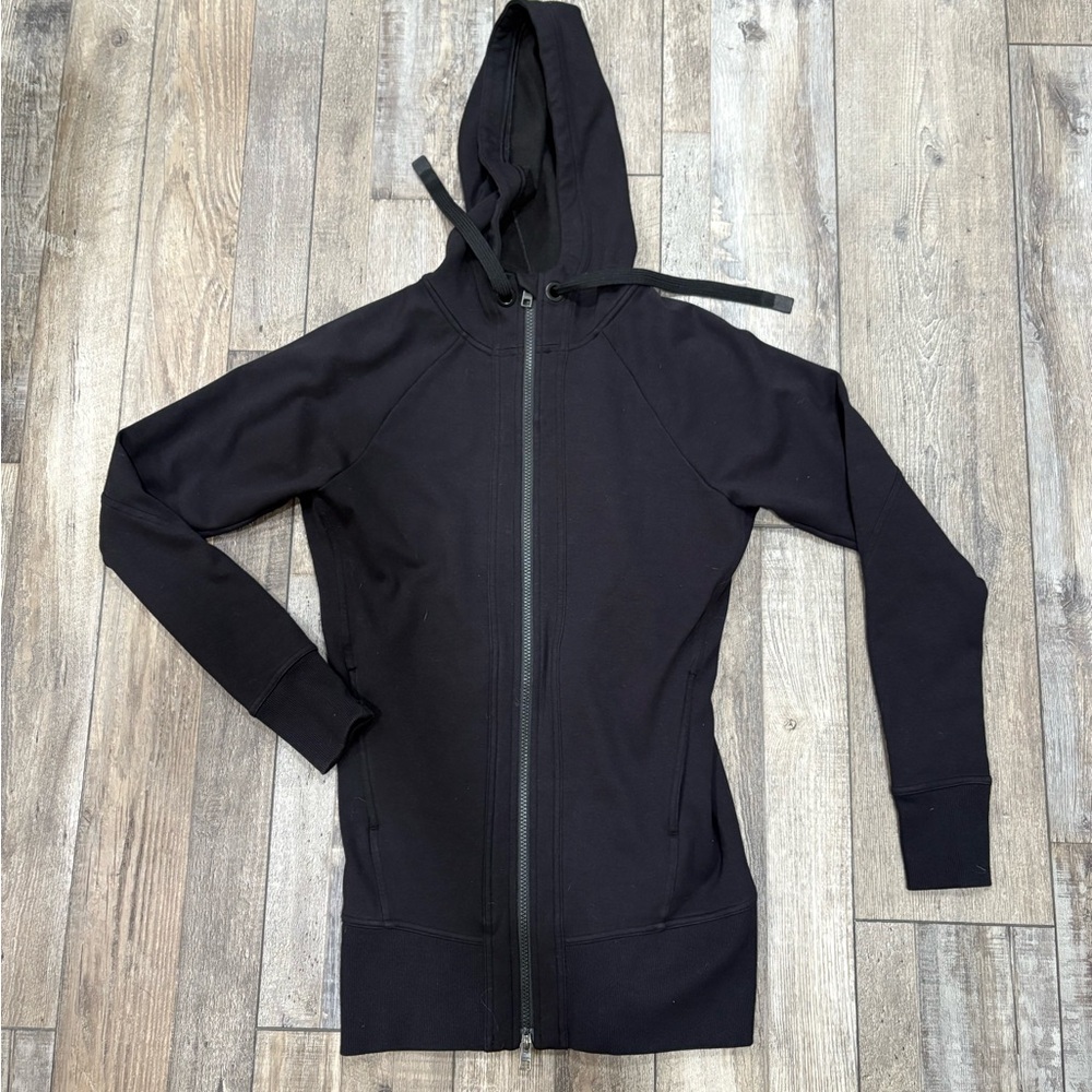 Like New! Athleta Triumph Hoodie